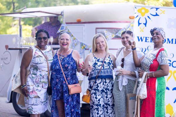 Guests arrive at the 2026 Bubbles and Blingo