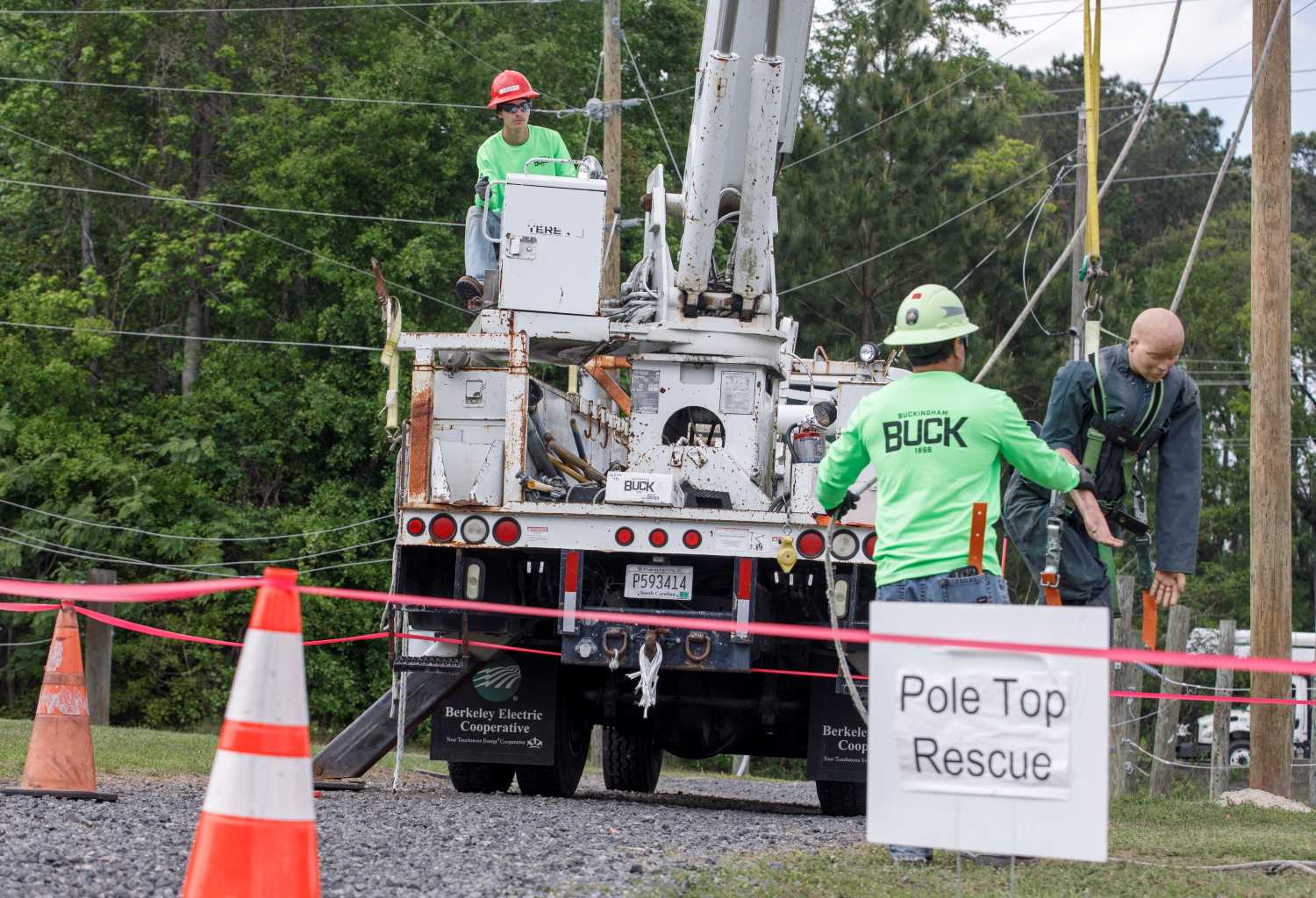 Electrical Line Worker students demonstrate pole-top rescue